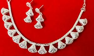 24K Plaqué Or Dubai Bijoux De Mode Collier Ensemble Boucles D'oreilles Bracelets Peignes Broches Cuivre Matériel pour Bulgarie Turquie Allemagne - Product Image 6