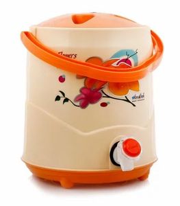 Carafe à eau isolée en plastique en gros, capacité de 1 à 50 litres, forme ronde, distributeur de stockage d'eau, approvisionnement en vrac, nouveau - Product Image 1