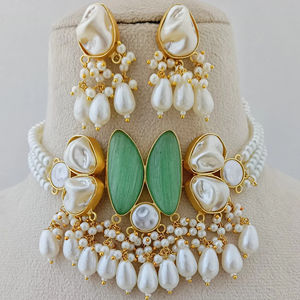 Aqua Nazaakat, conjunto de collar de lujo chapado en rodio de imitación de alta calidad, Mini borla de perlas, cadena de bambú de latón pesado a granel - Product Image 1