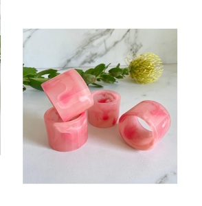 ที่ใส่ผ้าเช็ดปากเรซิ่นอีพ็อกซี่ งานแฮนด์เมด 100% ดีไซน์สวยหรู สำหรับงานแต่งงาน ร้านอาหาร โรงแรม งานเลี้ยง ตกแต่งโต๊ะ  รับทำโลโก้ตามสั่ง - Product Image 5