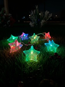 Luci a Corda con 16 LED Iridescenti a Forma di Stella in Acetato, Decorazioni Natalizie Impermeabili IP44, Materiale Plastico, Alimentazione AC 110V con Spina a Muro - Product Image 3