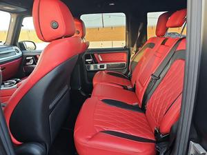 Mercedes-Benz AMG G 63 2021 Usado, Negro Mate de Fábrica, Motor V8 Biturbo de 4.0 Litros, Todoterreno de Lujo, SUV de Alto Rendimiento en Carretera - Product Image 3