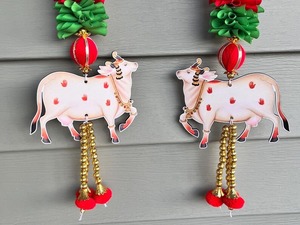 ที่แขวนตกแต่งผนังรูปวัวของตกแต่งแบบอินเดียสายห้อยห้อยแบบดั้งเดิมของประดับตกแต่งวัดจากดอกมะลิ - Product Image 2