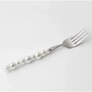 Ensemble de couverts élégant en acier inoxydable avec poignée en perle finition miroir, idéal pour la vaisselle de cuisine, la salle à manger et les événements de mariage - Product Image 3