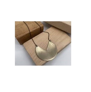 ร้อนขายทองเหลืองสร้อยคอผู้หญิงและเด็กผู้หญิงและพรรคเครื่องดูดีที่สุดทองเหลืองสร้อยคอการออกแบบที่ทันสมัยสำหรับขาย - Product Image 5