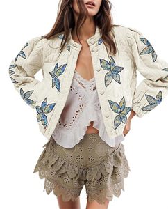 Chaqueta Acolchada para Mujer de Manga Larga, Nueva Llegada de Fábrica, Chaqueta Acolchada Personalizada al por Mayor - Product Image 1