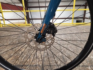 จักรยานยนต์ไฟฟ้ายามาฮ่า ปี 2020 รุ่นครอสคอร์-มีเดียม โครงไทเทเนียม แบตเตอรี่ลิเธียม มอเตอร์ดุมล้อหลัง ขายใหม่ - Product Image 2