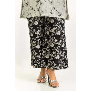 ชุดเซ็ตผ้าแคมบริคพิมพ์ลายขาวดำลำลองสำหรับผู้หญิง ชุดฤดูใบไม้ผลิ/ฤดูร้อน 2 ชิ้น กางเกงขาสั้นผ้าเครป - Product Image 2