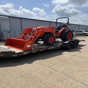Tracteur agricole Kubota L2501 – Tracteur compact de ferme haute performance de 25 CV pour le labour, le travail du sol et les applications utilitaires - Product Image 4