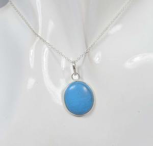 Calcedonia piedra preciosa colgante tendencia 925 plata esterlina marzo piedra natal joyería hecha a mano elegante colgante regalo para cumpleaños - Product Image 2