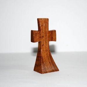 Cruz de madera de acacia hecha a mano con incrustaciones de resina ámbar, decoración religiosa única para el hogar, precio al por mayor, cruz de madera para Jesús - Product Image 2