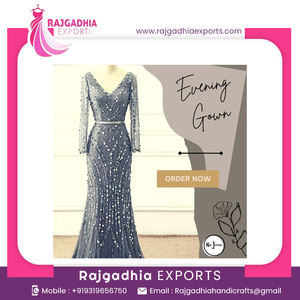Diseñador Rajgadhia Exports con cuentas con cuello en V hasta el suelo vestido de noche cintura natural con bordado disponible a precio a granel - Product Image 2