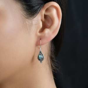 Boucles d'oreilles pendantes en Labradorite naturelle de qualité supérieure Boucles d'oreilles Boho en argent sterling pour femmes Boucles d'oreilles en pierres précieuses Boho - Product Image 5