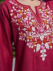 Kurti court droit en rayonne noire brodée pour femmes, mode estivale, vêtements de fête pour femmes et filles - Product Image 2