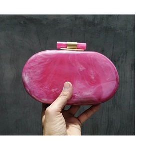 Pochette de type personnalisé en résine artisanale indienne pour femme - Product Image 2