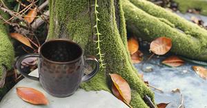 Tasse à mule de Moscou en cuivre massif avec design martelé unique Tasse en céramique moderne pour café et bière au gingembre Cadeau parfait pour mules - Product Image 5