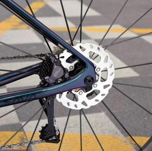 <span class=keywords><strong>Bicicleta</strong></span> <span class=keywords><strong>de</strong></span> <span class=keywords><strong>Carretera</strong></span> <span class=keywords><strong>SAVA</strong></span> T1000 <span class=keywords><strong>de</strong></span> Carbono Di 2 8170 con Cambio Electrónico - Product Image 2