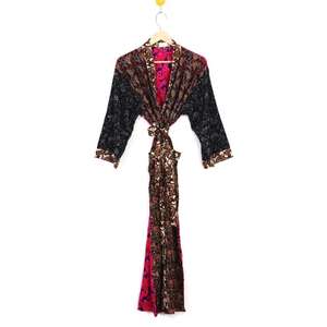 Vêtements de plage pour femmes Kimono en soie sexy Saree en soie vintage pour femmes Kimono décontracté Hippie Sari Chemise de nuit bohème - Product Image 1