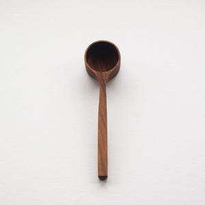 Pelle en bois à long manche du Vietnam fournisseur de pelles naturelles pour les haricots et la poudre pelle à farine en bois - Product Image 4