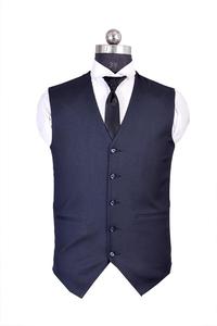 Indo Western élégant de couleur verte avec des boutons latéraux - Product Image 3