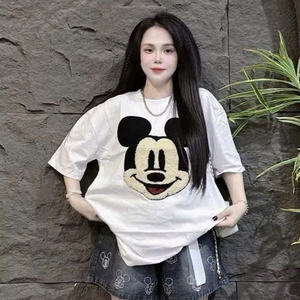 Camiseta de Mickey Mouse para Mujer, Tela de Algodón Suave y Transpirable, Estilo Casual, Perfecta para Combinar con Jeans, Faldas y Shorts - Product Image 3