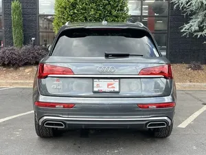 2022 Audi Q5 45 S line Premium PLUS - Product Image 3