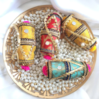 Mini boîte décorative Dholak, boîte à monnaie et à fruits secs pour Haldi, Mehndi, Sangeet - Cadeaux de mariage pakistanais, punjabi et bangladais