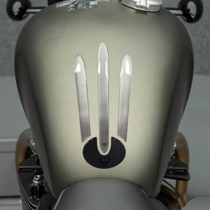 Adesivi 3D in Resina per Serbatoi Compatibili con Moto Classiche Triumph per la Protezione dei Serbatoi - Product Image 1