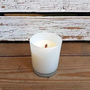 Vente en gros de bougie vide transparente en cire blanche mate avec couvercle en liège en bois pot à bougie en béton pour décoration de table décoration de Noël - Product Image 3