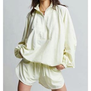 Ensembles courts pour femmes, deux pièces, polyester, haut à manches longues et short, ensemble coupe-vent, ensembles assortis pour femmes 2026 - Product Image 1