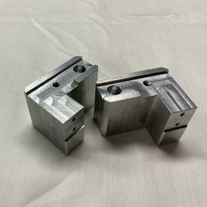 Services d'usinage CNC en acier inoxydable et alliage d'aluminium du Vietnam avec électroérosion à fil et brochage, certifiés ISO9001 - Product Image 3