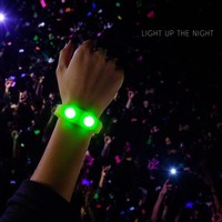 Bracelet LED Lumineux en Silicone – Idéal pour Fêtes, Cadeau Promotionnel, Rechargeable, Portable – Vente en Gros, OEM, ODM Direct