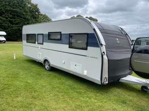 Autocaravana de Lujo con Remolque, Aleación de Aluminio, para 4-6 Personas, en Stock, Entrega Rápida - Product Image 4