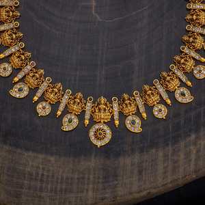 Antique-Style <b>Necklace</b> 177831 Gold Plated Zinc Alloy Geometric Crown Pattern Diamond Beads Religious-Ethnic Style for Weddings - Product Image 3