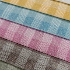 Tissu de chemise en poly coton Premium Triber Check | 58 Textile de qualité d'exportation pour les chemises et les costumes - Product Image 1