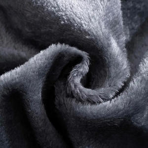 Chaqueta de esquí OEM para hombre con impresión de logotipo de capa interior aislada de tela impermeable de ajuste personalizado y opciones de etiqueta privada - Product Image 3