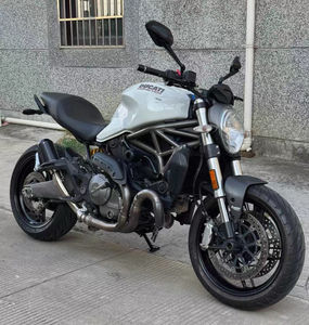 Motocicleta YamanL MT-09 Hyper Naked de Última Generación - 889cc (900cc) Tricilíndrica Deportiva y de Ocio con Potencia Brutal - Product Image 4