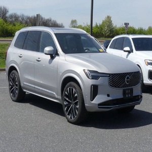 Volvo XC90 B6 Plus Bright Theme 7 places d'occasion en excellent état, modèle 2025 - Product Image 1