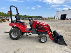 Tractor de ruedas multifuncional 2022 Massey Ferguson GC1723E 35HP AGCO POWER Engine 4WD Caja de cambios automática y bomba para agricultura - Product Image 4