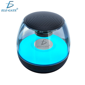 Altoparlante Bluetooth Wireless RGB LED con Subwoofer Mini 360°, Microfono e Comunicazione USB per Feste e Uso Esterno, con Batteria - Product Image 1