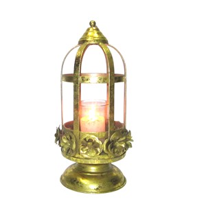 Lanterne de bougeoir en métal feuille d'or faite à la main Lanterne décorative antique pour la maison, le jardin et la décoration festive - Product Image 1