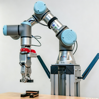 Robot Kolaboratif 6-Axis UR3e Compact dengan Beban Angkut 3kg, Cobot Industri untuk Pengambilan Komponen Elektronik 3C & Penanganan Material