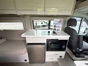 Vendeur vérifié pour T-h-o-r T-e-l-l-a-r-o 20L LOUNGE d'occasion 2023, prêt pour le voyage - Product Image 2