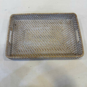 Plateau rectangulaire multifonctionnel en rotin - Product Image 4