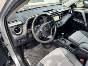 Toyota RAV4 LE AWD 2018, Listo para Enviar - Product Image 2