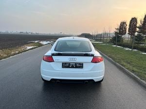 รถใหม่/มือสอง ปี 2017 ออดี้ ทีที คูเป้ เบนซิน 2.0 ลิตร สีขาว เกียร์อัตโนมัติ กำลัง 132 - 179 แรงม้า - Product Image 5