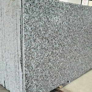 แผ่นหินแกรนิตไข่มุกสีฟ้าอินเดีย-พื้นหลังสีเทาอมน้ำเงินเข้มสวยงามเป็นประกายไข่มุกสีเงิน100% ห้องนั่งเล่น - Product Image 1