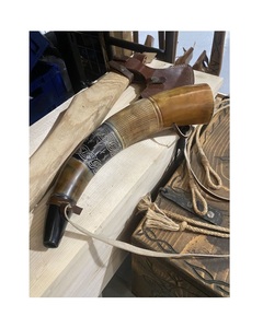 Corne à souffler sonore en corne de buffle avec sangle en cuir, artisanat naturel, style poli, corne à souffler pour décoration de Noël - Product Image 2