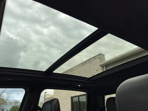 RAM T.R.X 2024 d'occasion, suralimenté, conduite à gauche, sièges en cuir, caméra de recul - Product Image 3