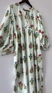 ชุดคลุมเข่าผ้าฝ้าย100% งานทำด้วยมือชุดเดรสคลุมเข่าลายหัวใจสีแดงชุดเดรสหลวมลายทางแขนพัฟผ้าทอเอวหลวมพอดีตัว - Product Image 5